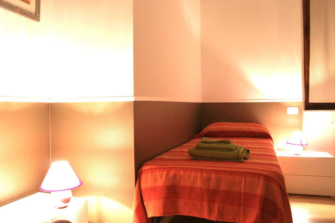 Pino Marittimo Bed and Breakfast Civitanova Marche Værelse billede